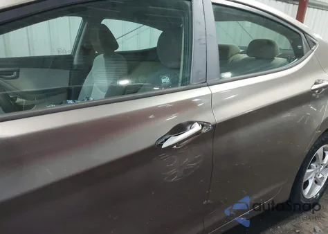 2014 Hyundai Elantra Se z USA, uszkodzony, nr VIN 5NPDH4AE8EH514698